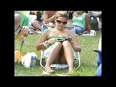 真正的大奶奶与大胸部