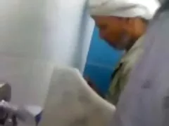 蒸汽热妈妈寻找一个约会